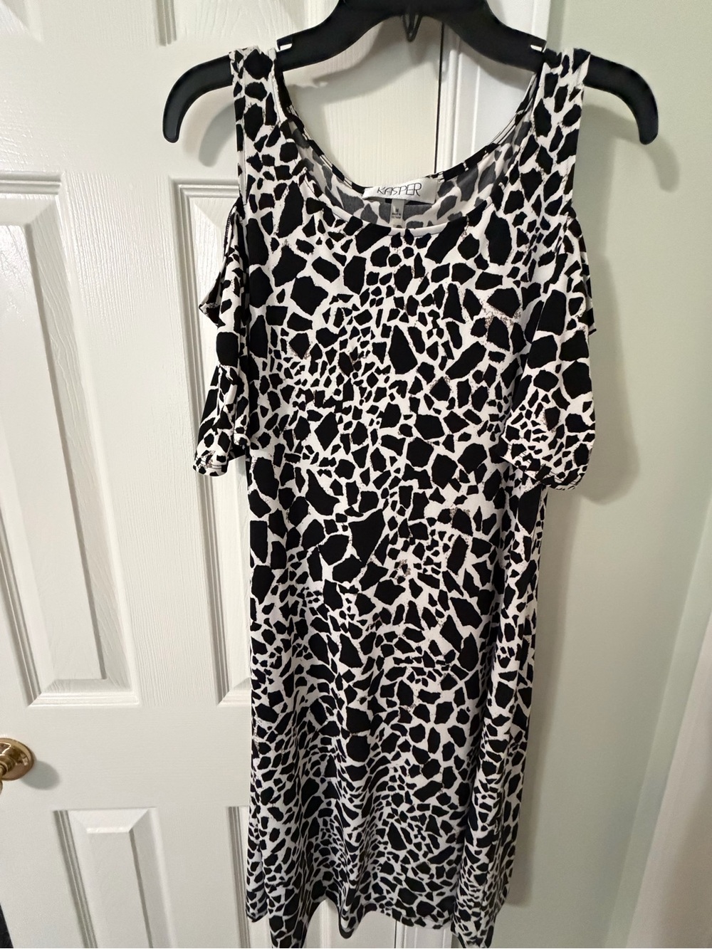 Kasper Black and White Cold-Shoulder Midi Dress